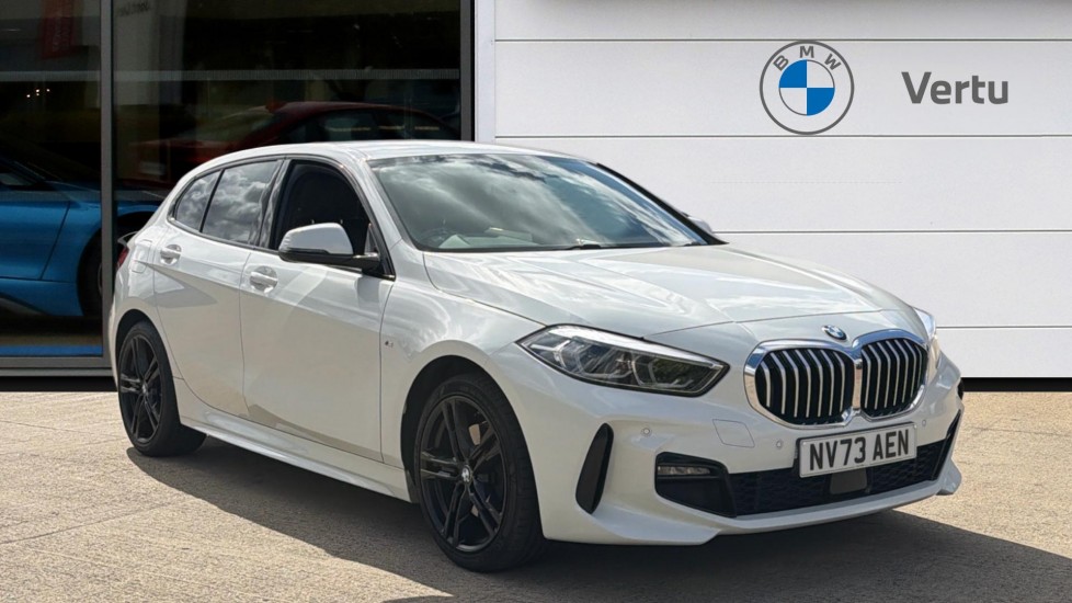 BMW 1 Series 118i [136] M Sport 5dr Step Auto [LCP] Petrol Hatchback - Image 1