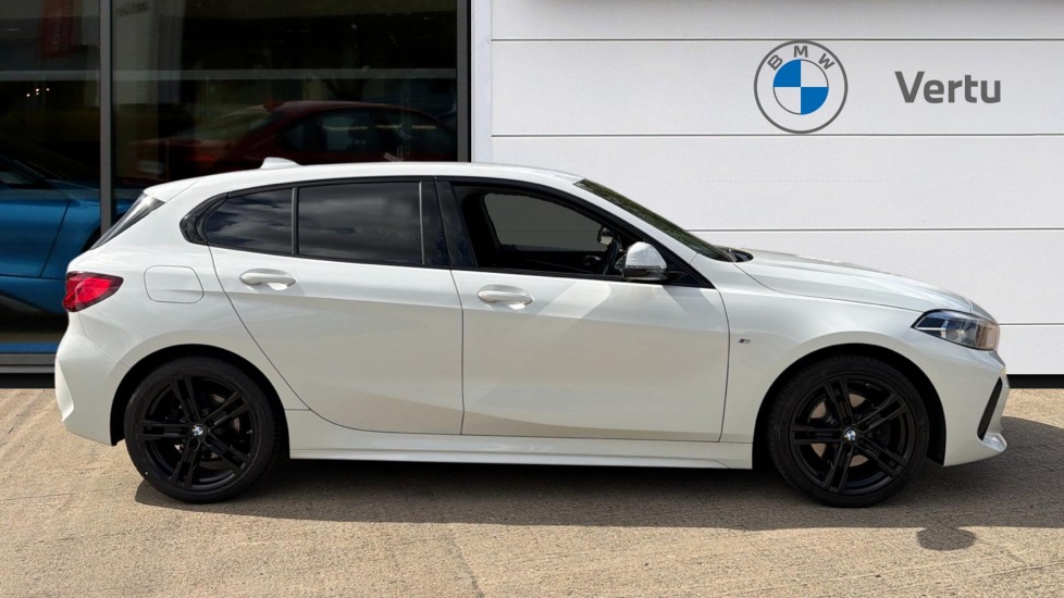 BMW 1 Series 118i [136] M Sport 5dr Step Auto [LCP] Petrol Hatchback - Image 3