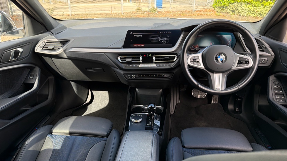 BMW 1 Series 118i [136] M Sport 5dr Step Auto [LCP] Petrol Hatchback - Image 4