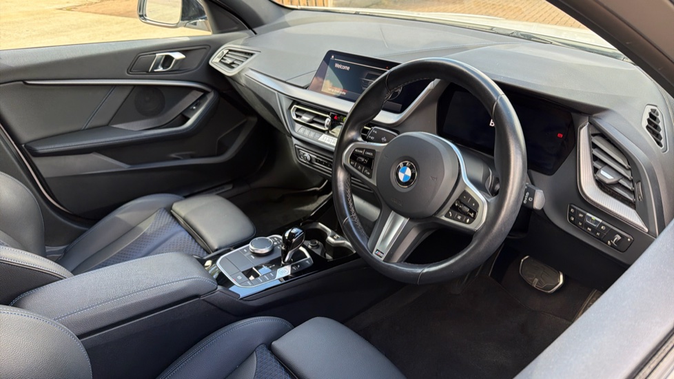 BMW 1 Series 118i [136] M Sport 5dr Step Auto [LCP] Petrol Hatchback - Image 6
