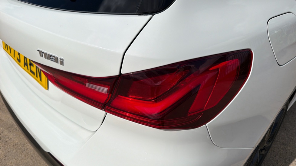 BMW 1 Series 118i [136] M Sport 5dr Step Auto [LCP] Petrol Hatchback - Image 22