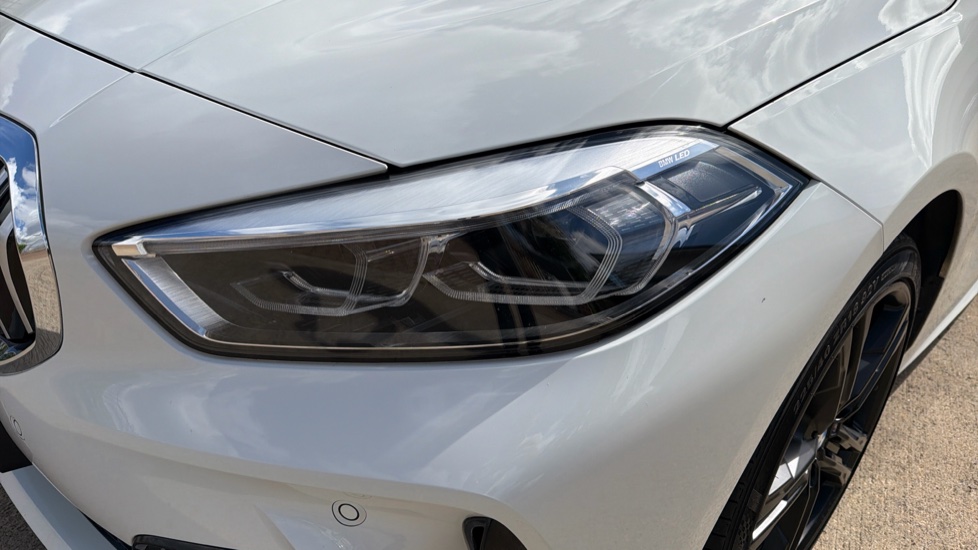 BMW 1 Series 118i [136] M Sport 5dr Step Auto [LCP] Petrol Hatchback - Image 25