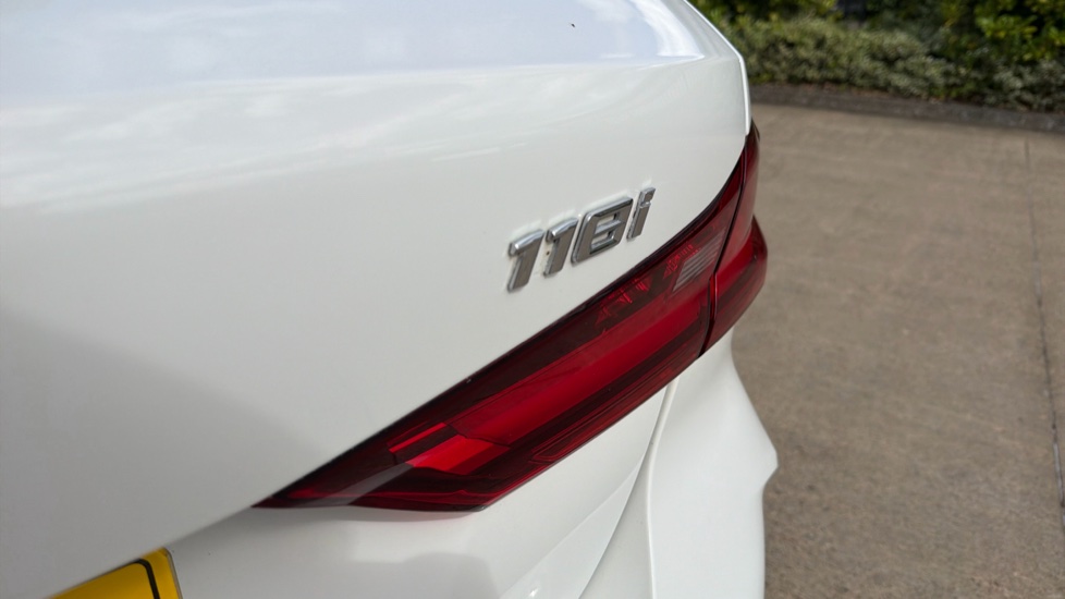 BMW 1 Series 118i [136] M Sport 5dr Step Auto [LCP] Petrol Hatchback - Image 32