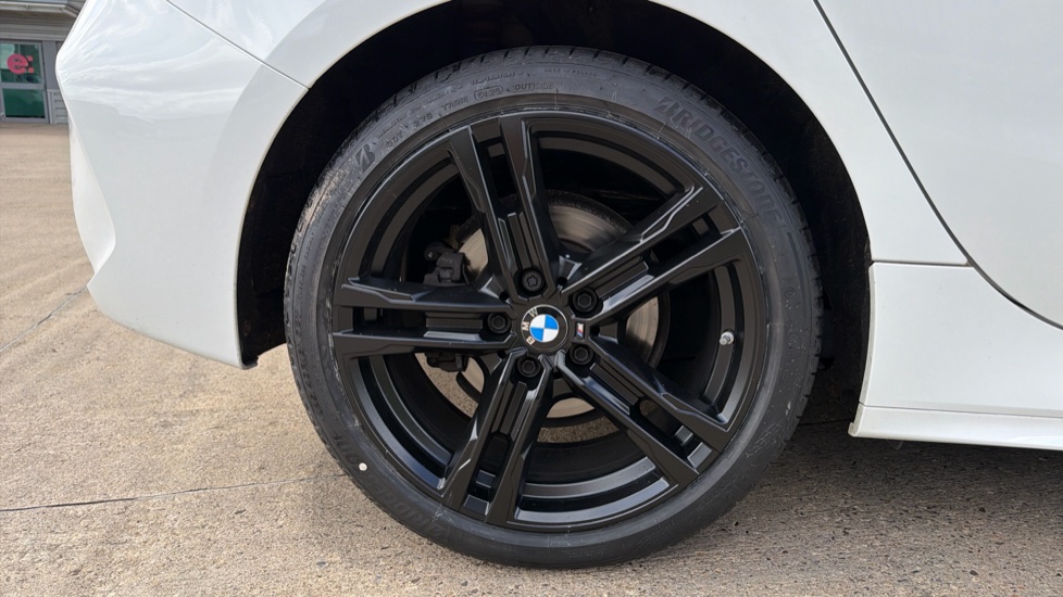 BMW 1 Series 118i [136] M Sport 5dr Step Auto [LCP] Petrol Hatchback - Image 33