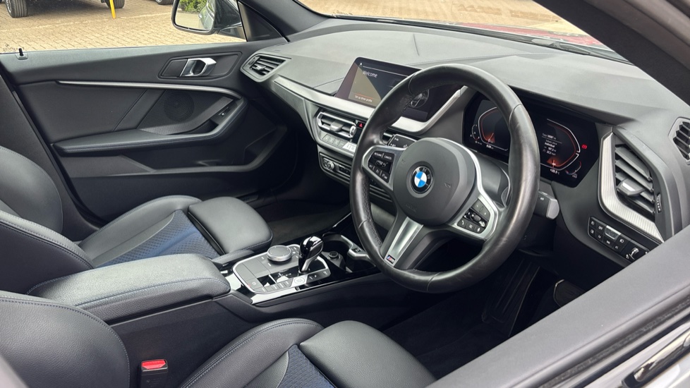BMW 2 Series 218i [136] M Sport 4dr DCT Petrol Saloon - Image 6