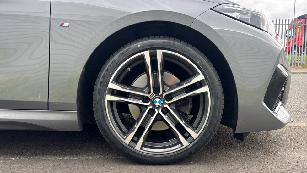 BMW 2 Series 218i [136] M Sport 4dr DCT Petrol Saloon - Image 14