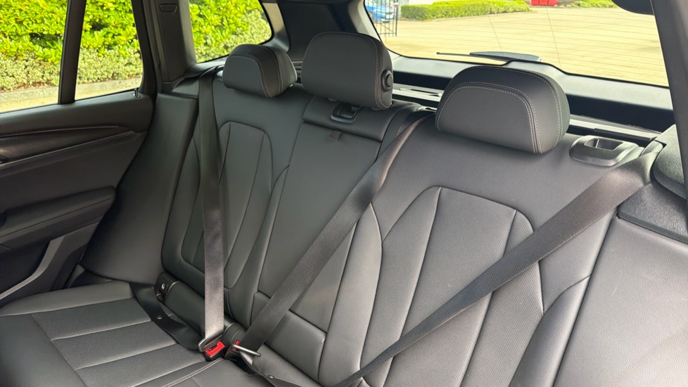 BMW X3 xDrive20d MHT M Sport 5dr Step Auto Diesel Estate - Image 12