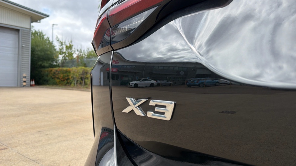 BMW X3 xDrive20d MHT M Sport 5dr Step Auto Diesel Estate - Image 31