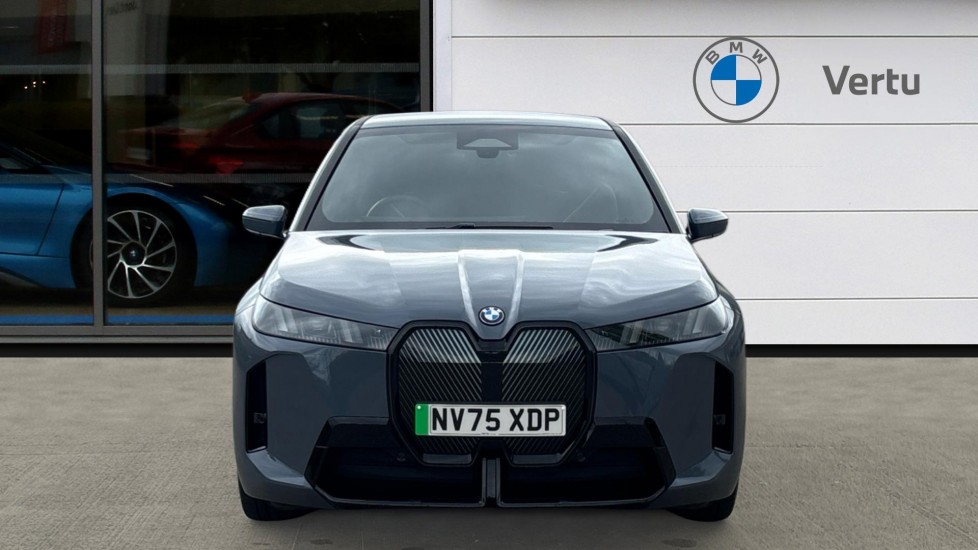 BMW iX 300kW xDrive45 M Sport 101kWh 5dr Auto Electric Estate - Image 16