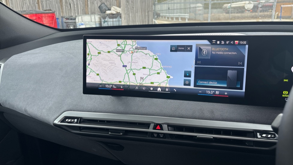 BMW iX 300kW xDrive45 M Sport 101kWh 5dr Auto Electric Estate - Image 45