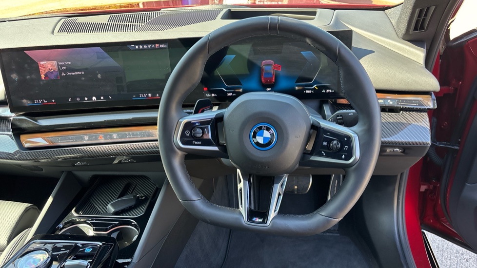 BMW i5 250kW eDrive40 M Sport 84kWh 4dr Auto Electric Saloon - Image 5