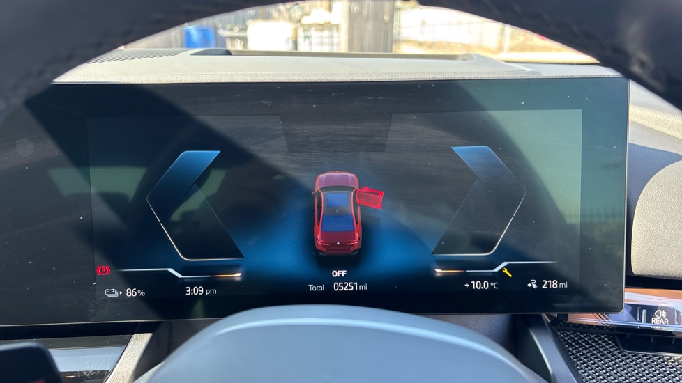 BMW i5 250kW eDrive40 M Sport 84kWh 4dr Auto Electric Saloon - Image 9