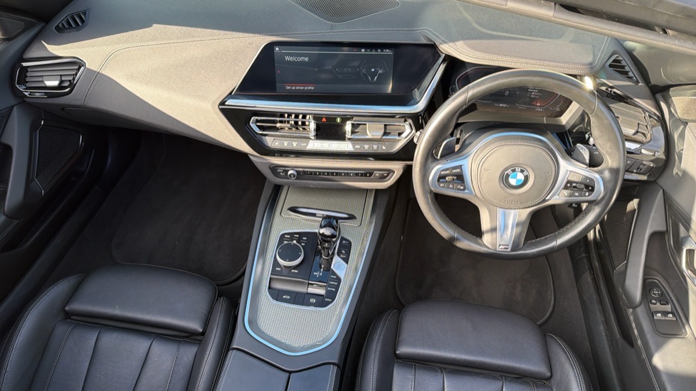 BMW Z4 sDrive 20i M Sport 2dr Auto Petrol Roadster - Image 4