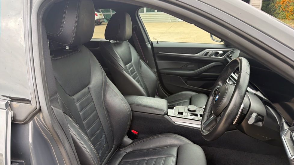 BMW 4 Series 420i M Sport Pro Edition 5dr Step Auto Petrol Hatchback - Image 11
