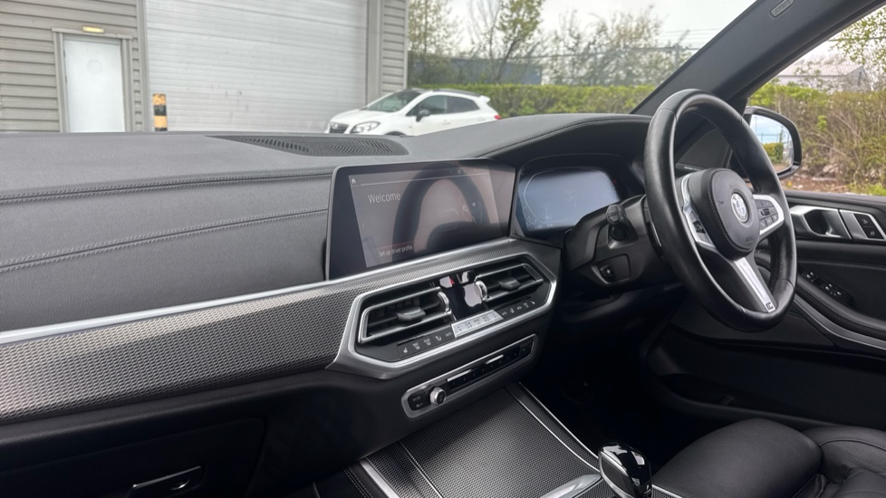 BMW X5 xDrive40d MHT M Sport 5dr Auto Diesel Estate - Image 7