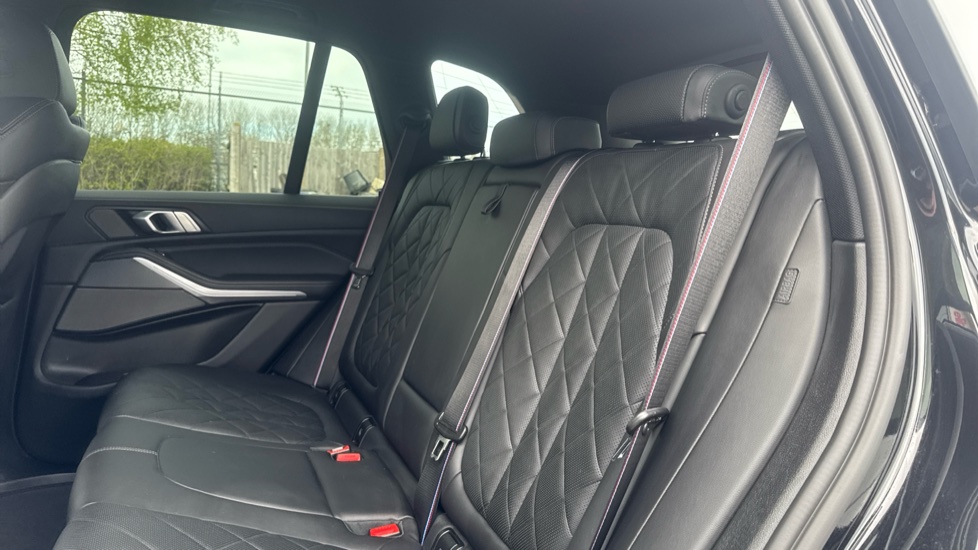 BMW X5 xDrive40d MHT M Sport 5dr Auto Diesel Estate - Image 12
