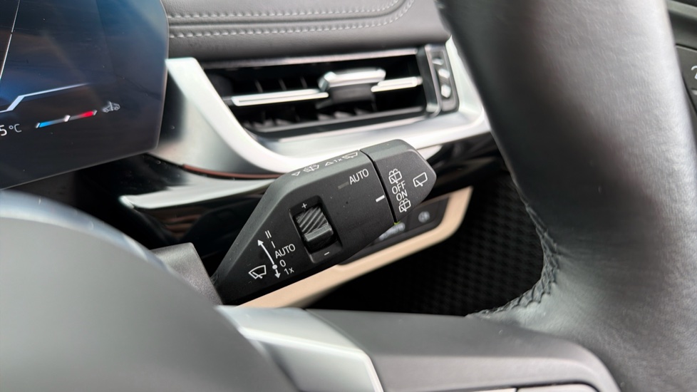 BMW X1 sDrive 20i MHT xLine 5dr Step Auto Petrol Estate - Image 38