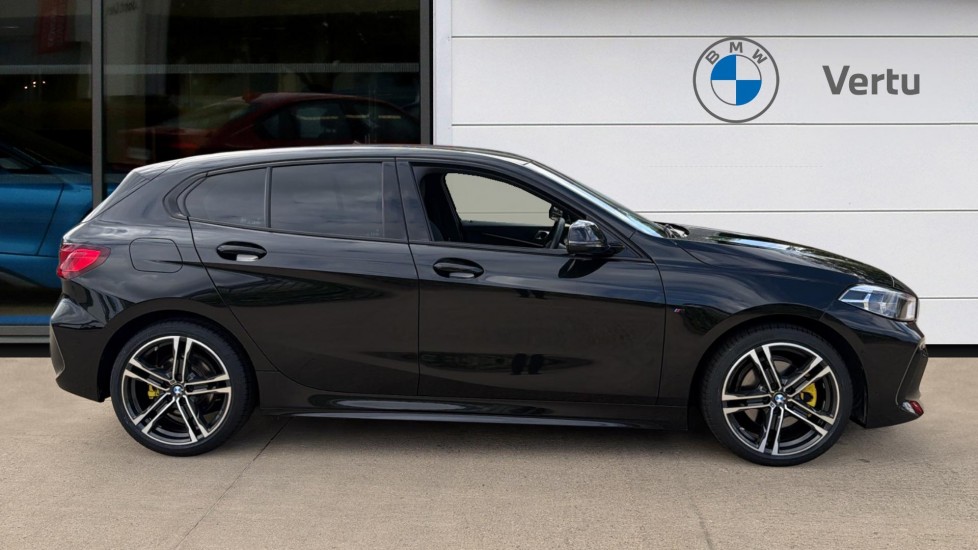 BMW 1 Series 118i [136] M Sport 5dr Step Auto [LCP] Petrol Hatchback - Image 3
