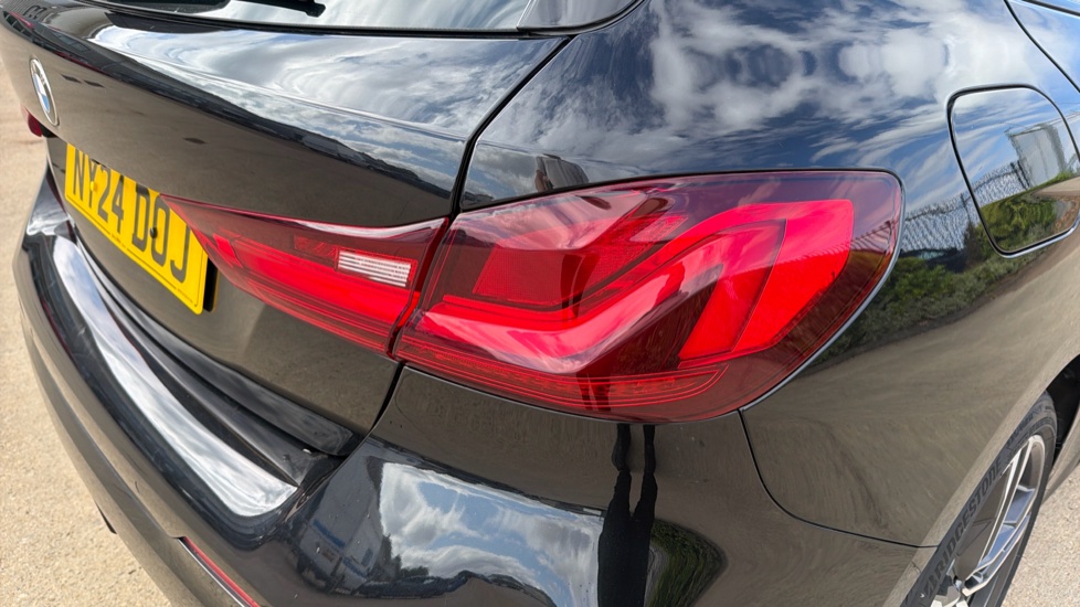 BMW 1 Series 118i [136] M Sport 5dr Step Auto [LCP] Petrol Hatchback - Image 22
