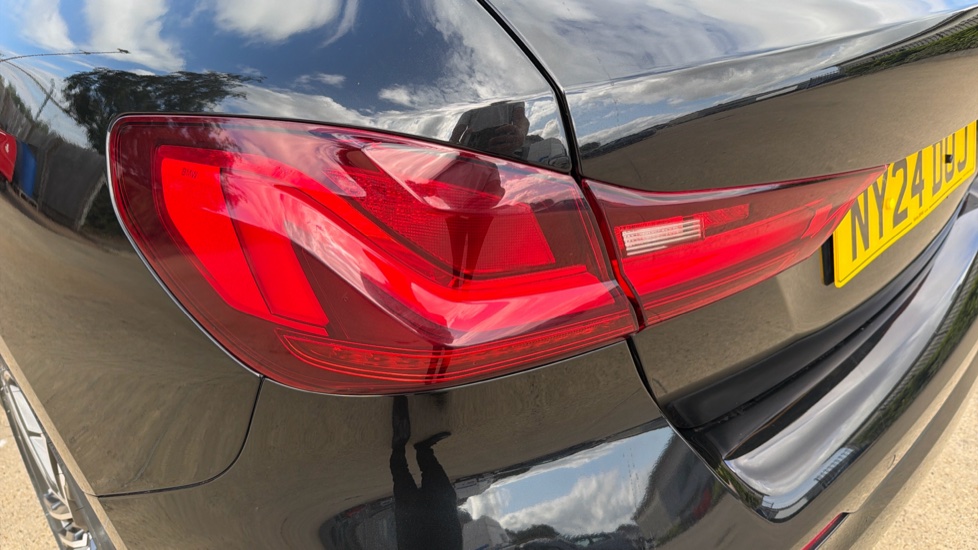 BMW 1 Series 118i [136] M Sport 5dr Step Auto [LCP] Petrol Hatchback - Image 30
