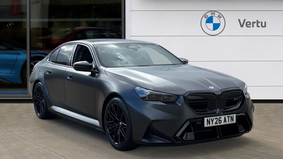BMW M5 4dr DCT Saloon - Image 1