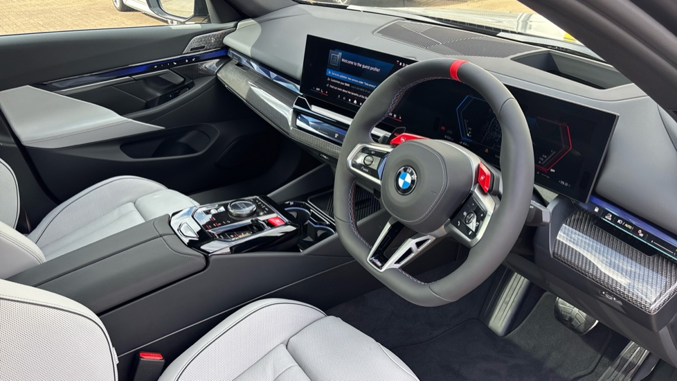 BMW M5 4dr DCT Saloon - Image 6