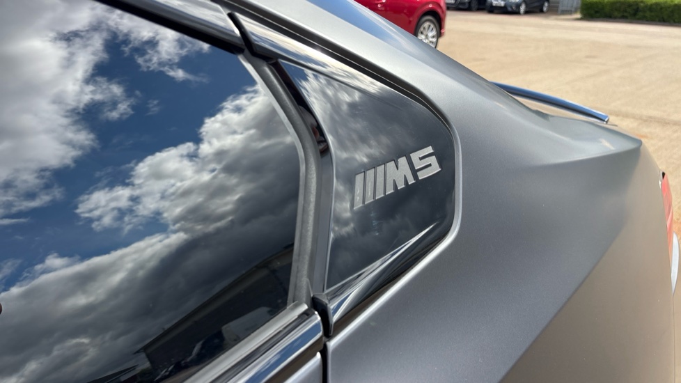 BMW M5 4dr DCT Saloon - Image 30