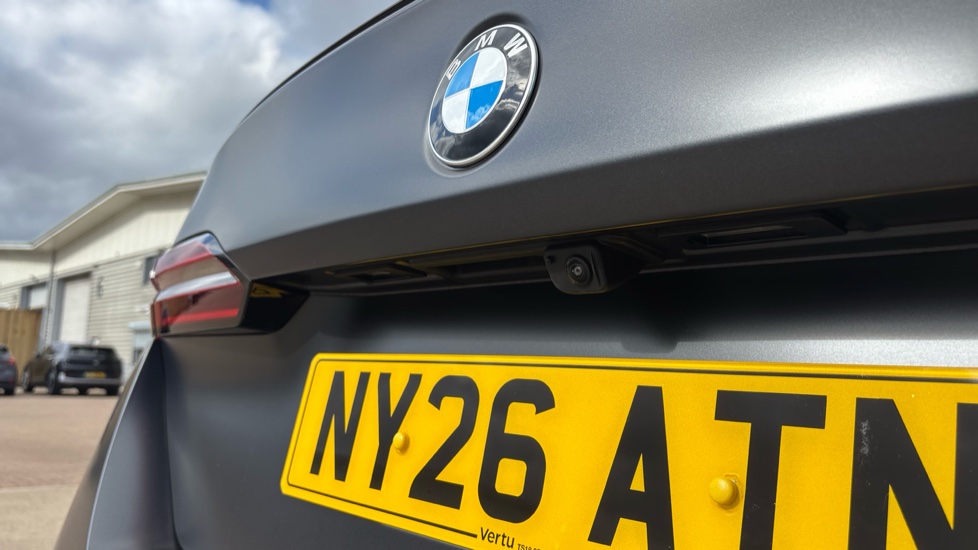BMW M5 4dr DCT Saloon - Image 34