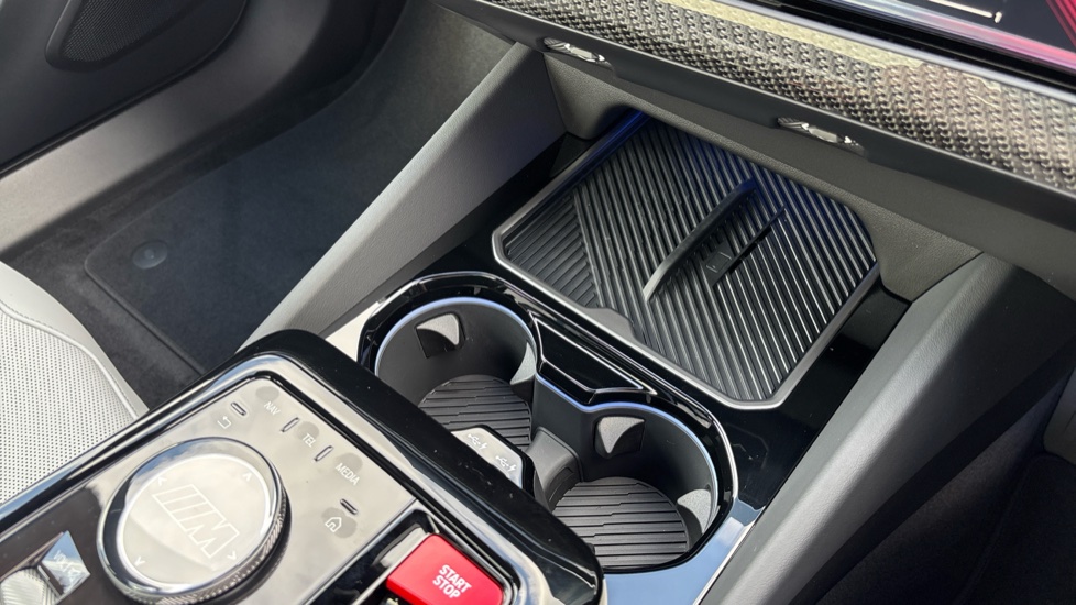 BMW M5 4dr DCT Saloon - Image 59