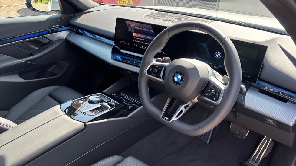 BMW 5 Series 520i M Sport 4dr Auto Petrol Saloon - Image 6