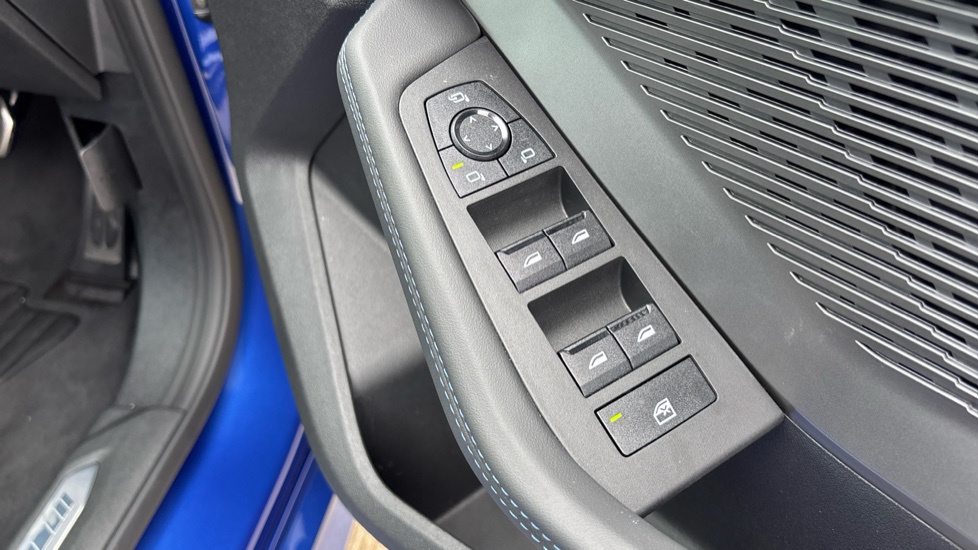 BMW 2 Series 220 M Sport 4dr Step Auto [Tech+ Pack] Petrol Saloon - Image 34