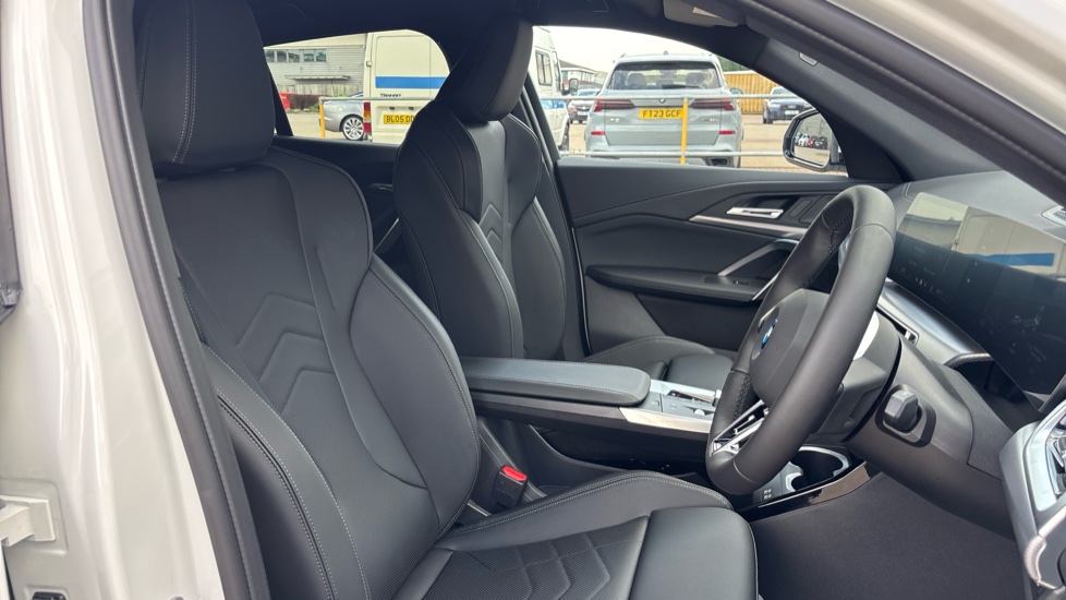 BMW iX2 150kW eDrive20 M Sport 65kWh 5dr Auto Tech/Pro/22 Electric Hatchback - Image 11