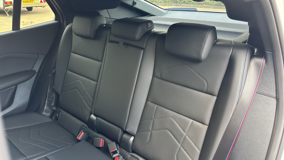 BMW iX2 150kW eDrive20 M Sport 65kWh 5dr Auto Tech/Pro/22 Electric Hatchback - Image 12
