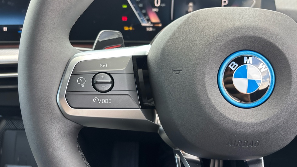 BMW iX2 150kW eDrive20 M Sport 65kWh 5dr Auto Tech/Pro/22 Electric Hatchback - Image 17