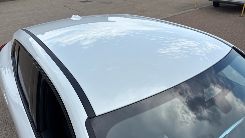 BMW iX2 150kW eDrive20 M Sport 65kWh 5dr Auto Tech/Pro/22 Electric Hatchback - Image 21
