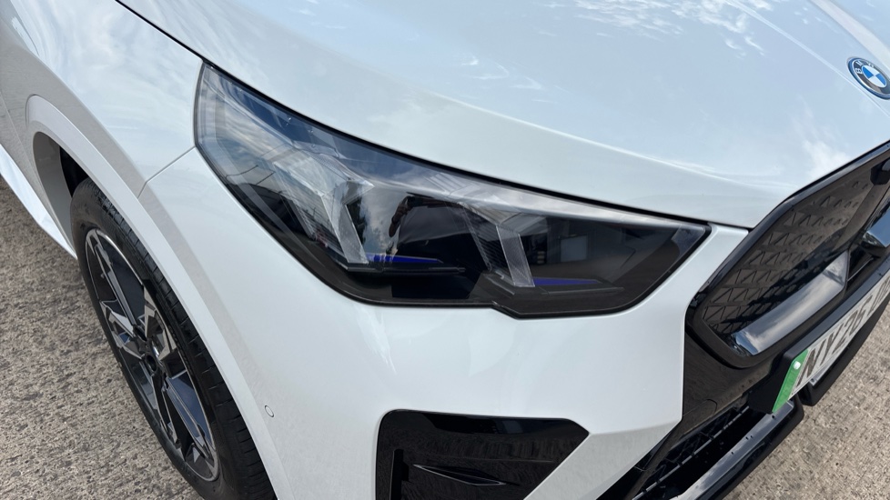 BMW iX2 150kW eDrive20 M Sport 65kWh 5dr Auto Tech/Pro/22 Electric Hatchback - Image 23