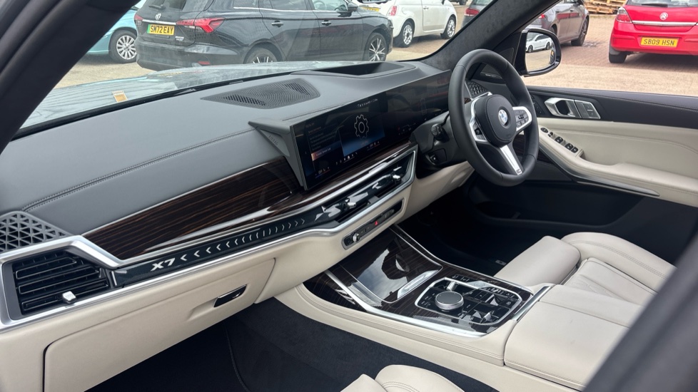 BMW X7 xDrive40d MHT M Sport 5dr Step Auto Diesel Estate - Image 7