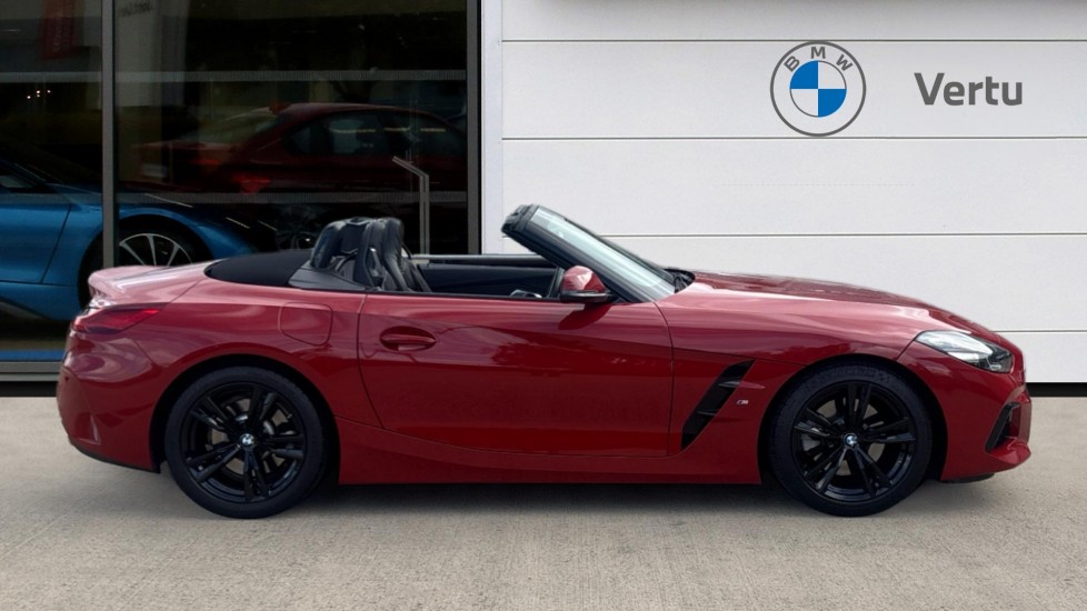 BMW Z4 sDrive 20i M Sport 2dr Auto Petrol Roadster - Image 3