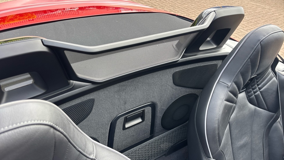 BMW Z4 sDrive 20i M Sport 2dr Auto Petrol Roadster - Image 37