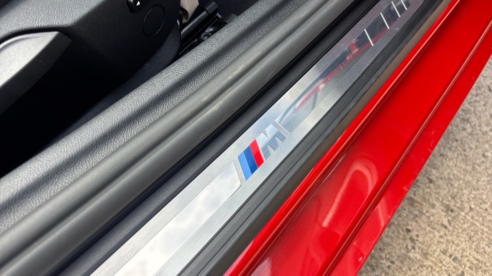 BMW Z4 sDrive 20i M Sport 2dr Auto Petrol Roadster - Image 40