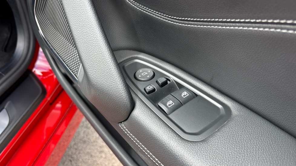 BMW Z4 sDrive 20i M Sport 2dr Auto Petrol Roadster - Image 41