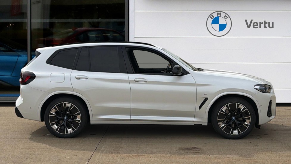 BMW iX3 210kW M Sport Pro 80kWh 5dr Auto Electric Estate - Image 3