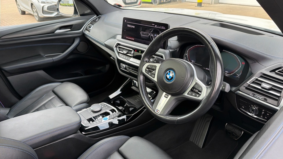 BMW iX3 210kW M Sport Pro 80kWh 5dr Auto Electric Estate - Image 6