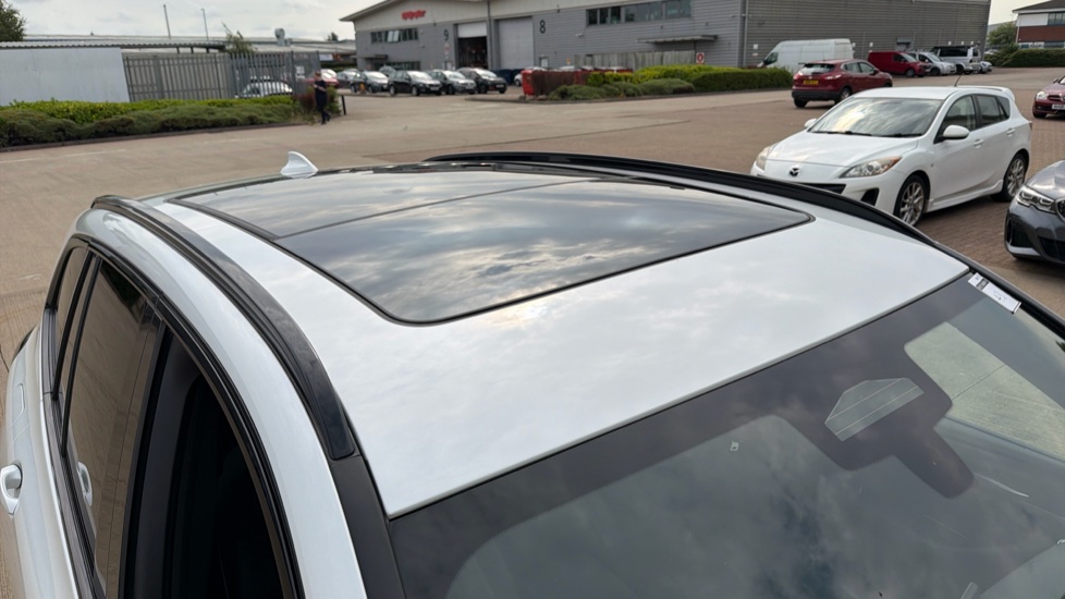 BMW iX3 210kW M Sport Pro 80kWh 5dr Auto Electric Estate - Image 21