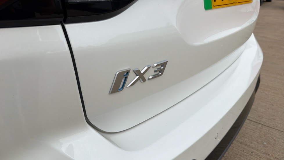 BMW iX3 210kW M Sport Pro 80kWh 5dr Auto Electric Estate - Image 31