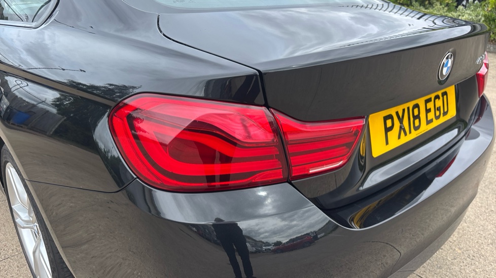 BMW 4 Series 420d [190] M Sport 2dr Auto [Professional Media] Diesel Coupe - Image 27