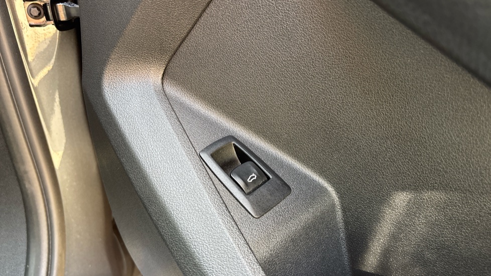 BMW 1 Series M135i xDrive 5dr Step Auto Petrol Hatchback - Image 38