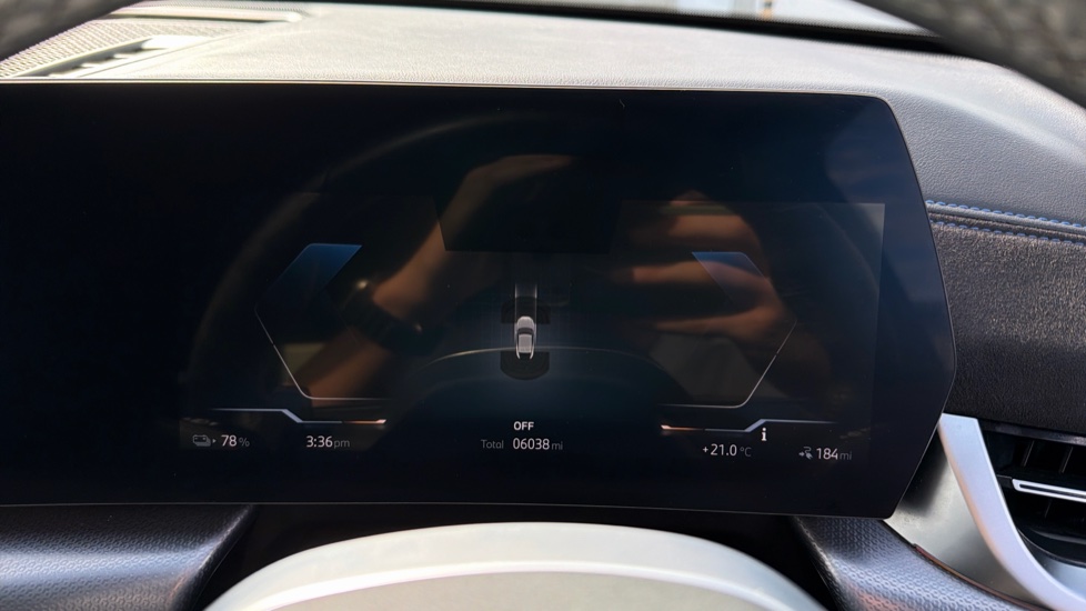 BMW iX2 150kW eDrive20 M Sport 65kWh 5dr Auto Electric Hatchback - Image 9