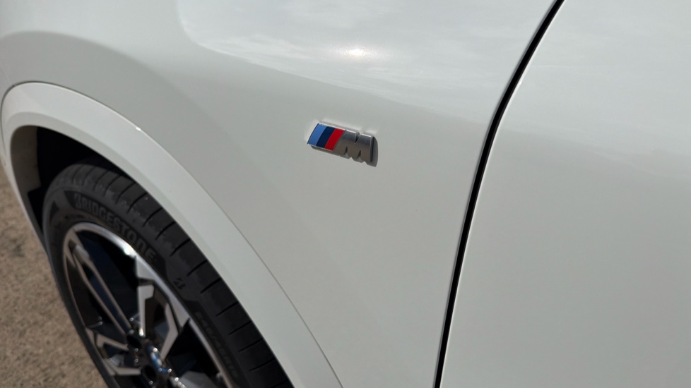 BMW iX2 150kW eDrive20 M Sport 65kWh 5dr Auto Electric Hatchback - Image 27