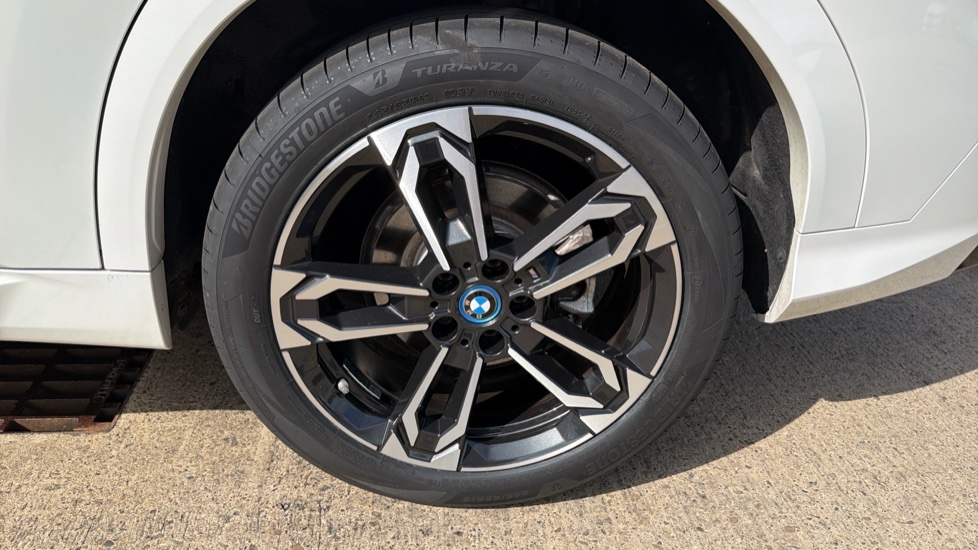 BMW iX2 150kW eDrive20 M Sport 65kWh 5dr Auto Electric Hatchback - Image 29